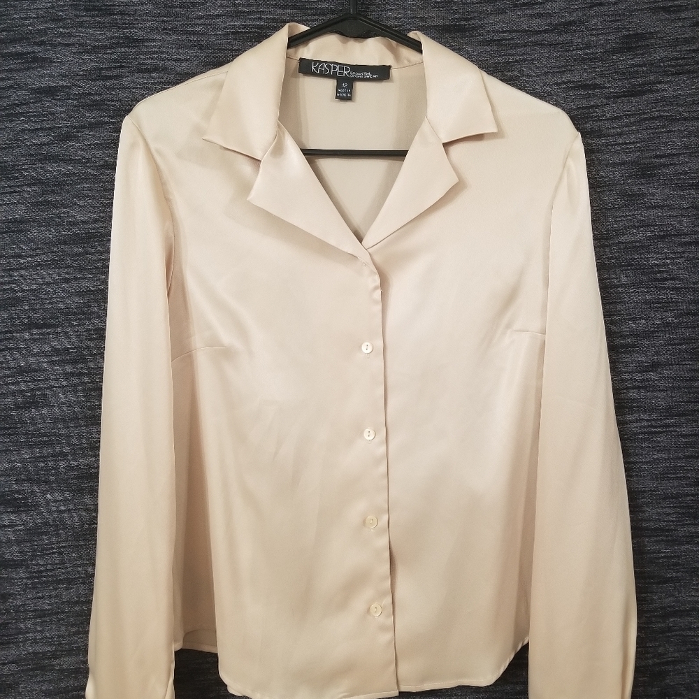 Women's Kasper Button Down Blouse - image 2